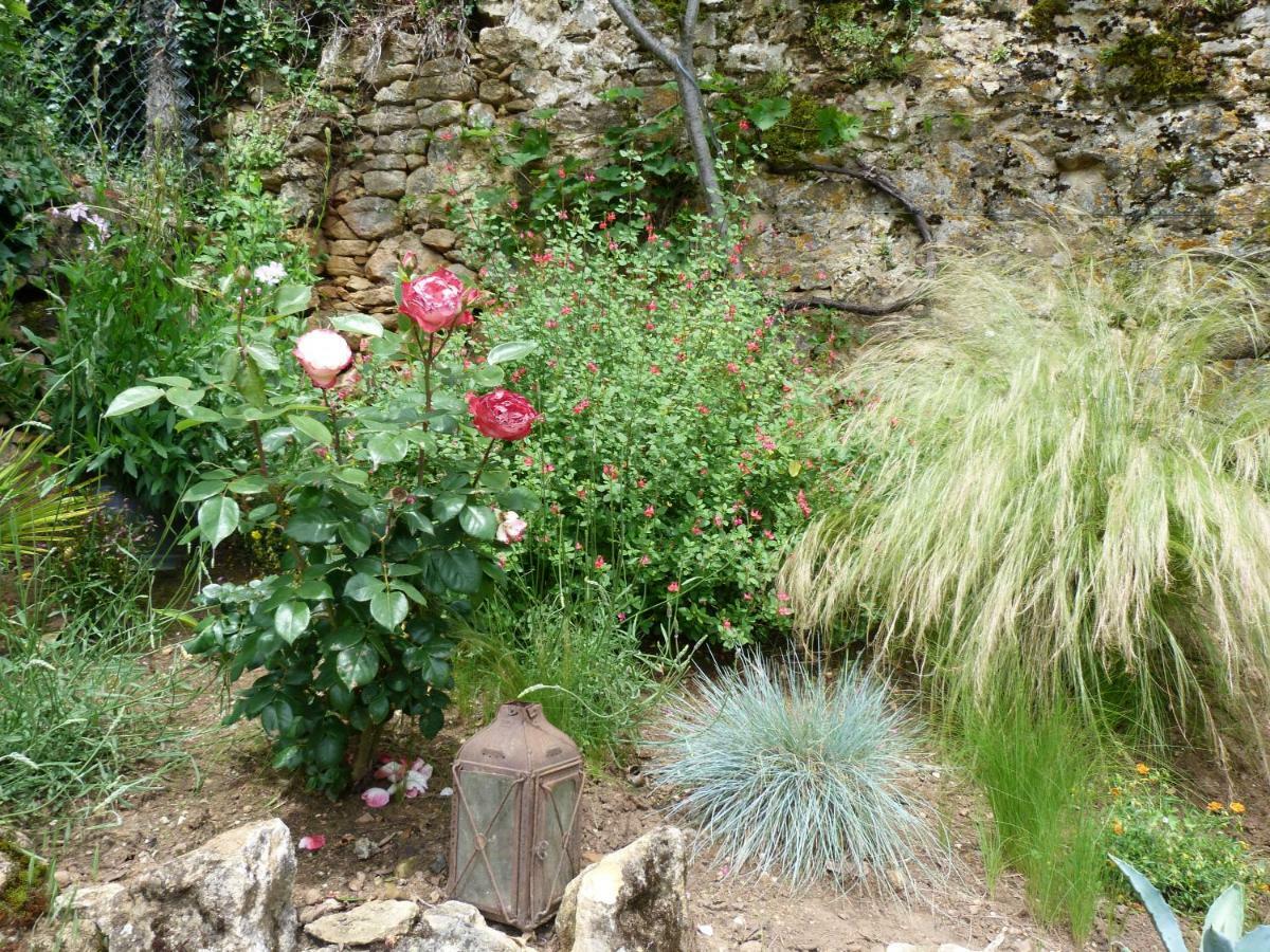 Charmante Maison Troglodyte Vitrac  Exterior foto